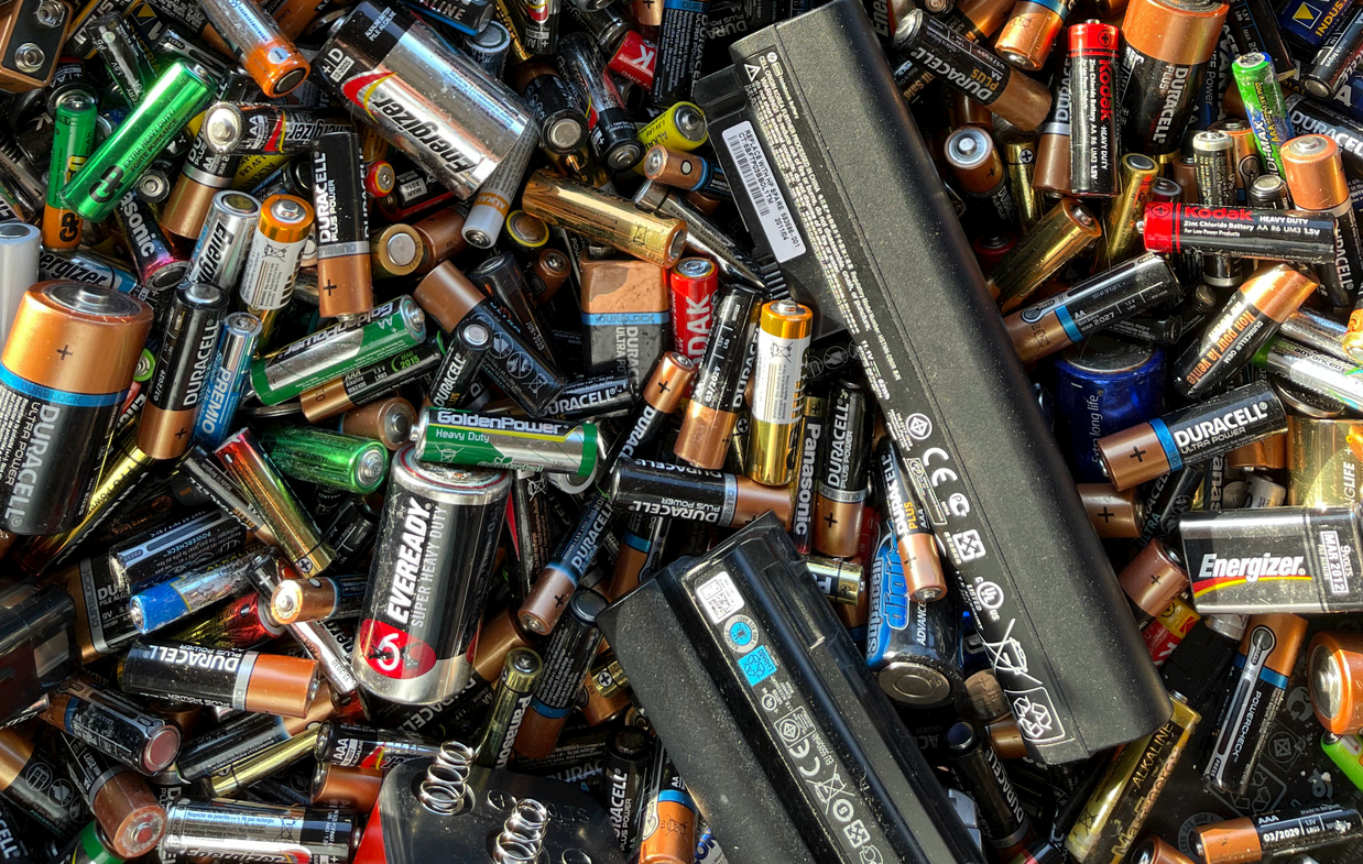 Batteries pour déchets dangereux.png